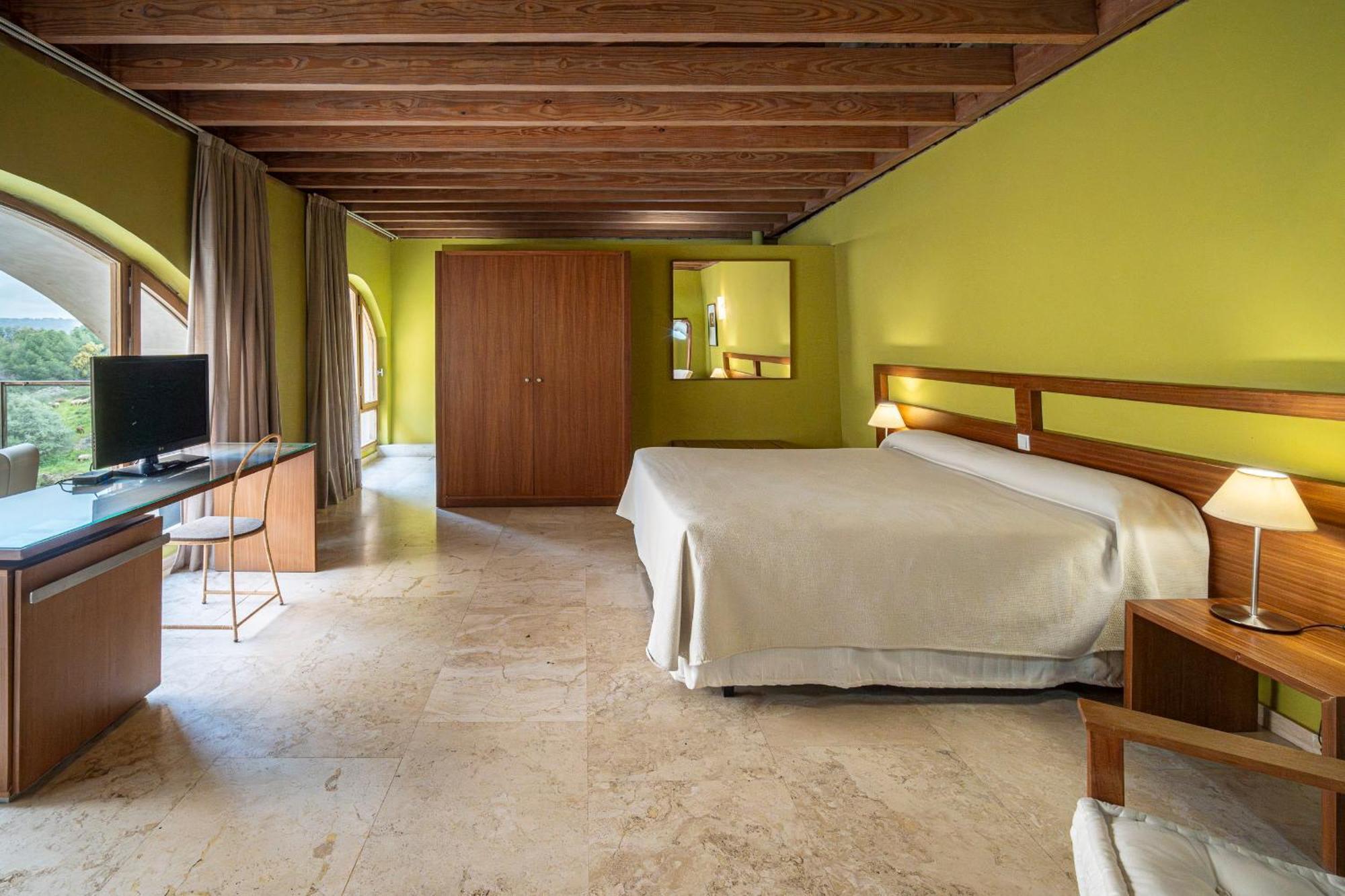 Hotel 4 Estrellas Conventual De Alcantara ภายนอก รูปภาพ