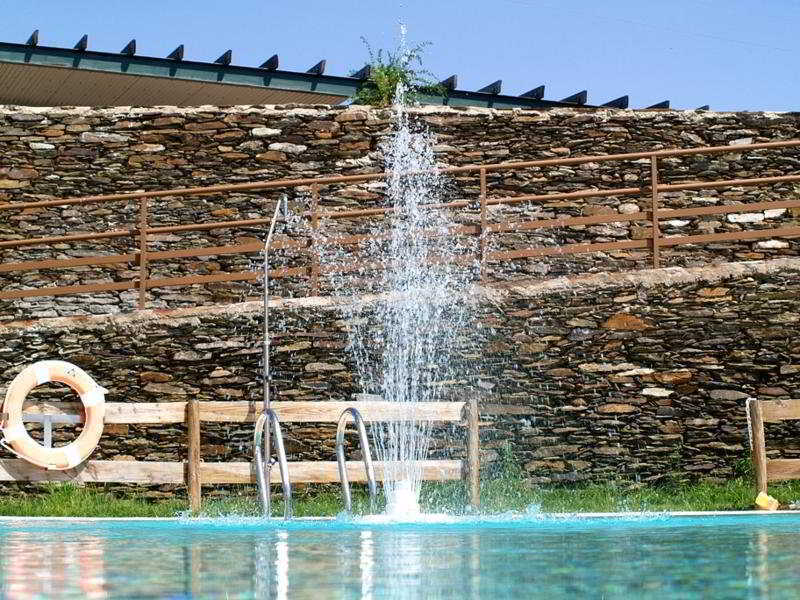 Hotel 4 Estrellas Conventual De Alcantara ภายนอก รูปภาพ
