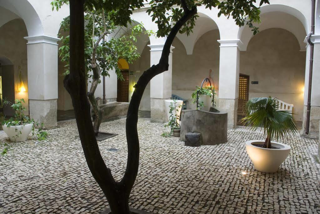 Hotel 4 Estrellas Conventual De Alcantara ภายนอก รูปภาพ