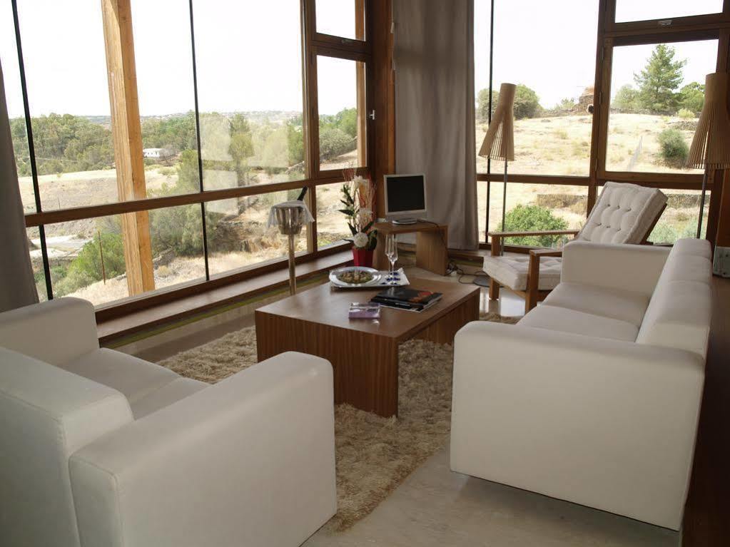 Hotel 4 Estrellas Conventual De Alcantara ภายนอก รูปภาพ